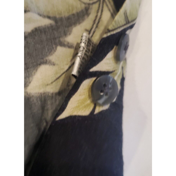 Pierre Cardin‎ Medium Button Up Hawaiian Shirt Collared Black Korea Hula Palm - Picture 10 of 16